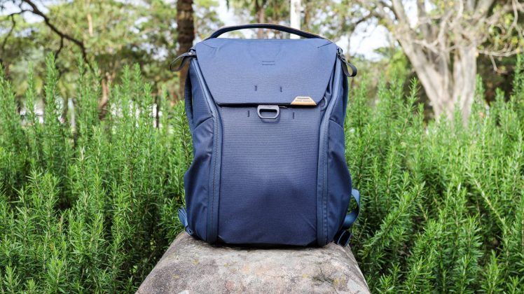 сумки для фотоаппаратов