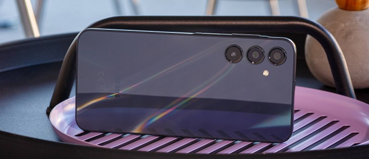 универсальные смартфоны среднего класса