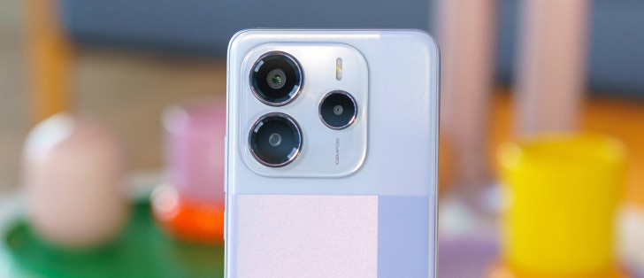 универсальные смартфоны среднего класса