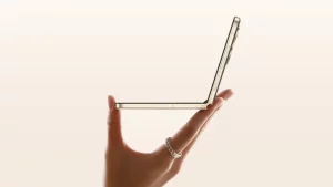 Xiaomi Mix Flip 2 выходит 26 июня — поставит ли он Galaxy Z Flip 7 на место?