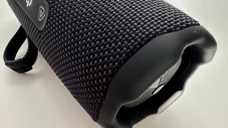 водонепроницаемые колонки