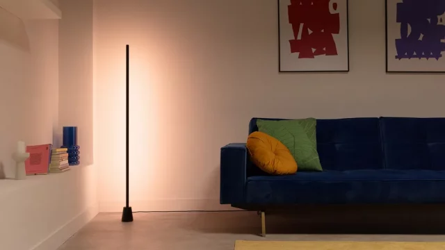 Обзор напольного светильника WiZ Gradient