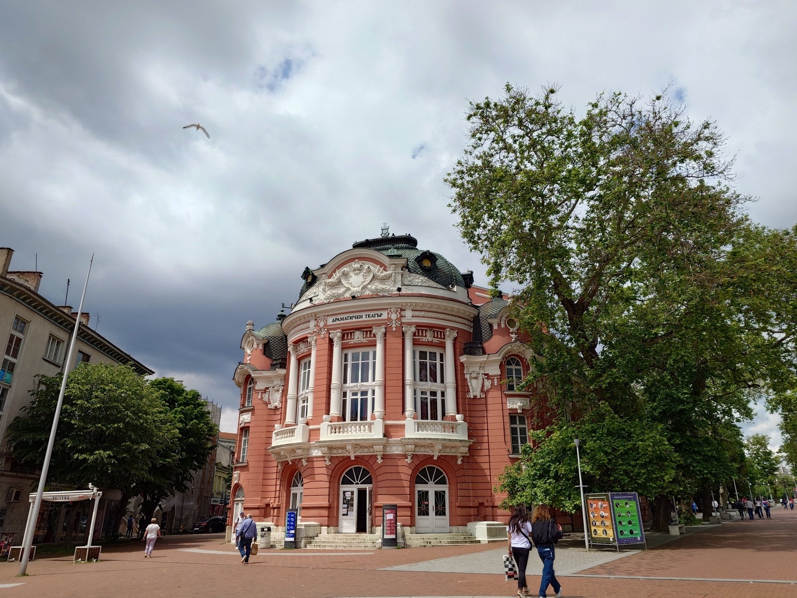 Показатель качества камеры Sony Xperia 1 VII: что делает Sony? картинка Показатель качества камеры Sony Xperia 1 VII: что делает Sony? фото