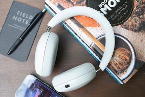 Год спустя Sonos Ace наконец-то раскрывает свой потенциал