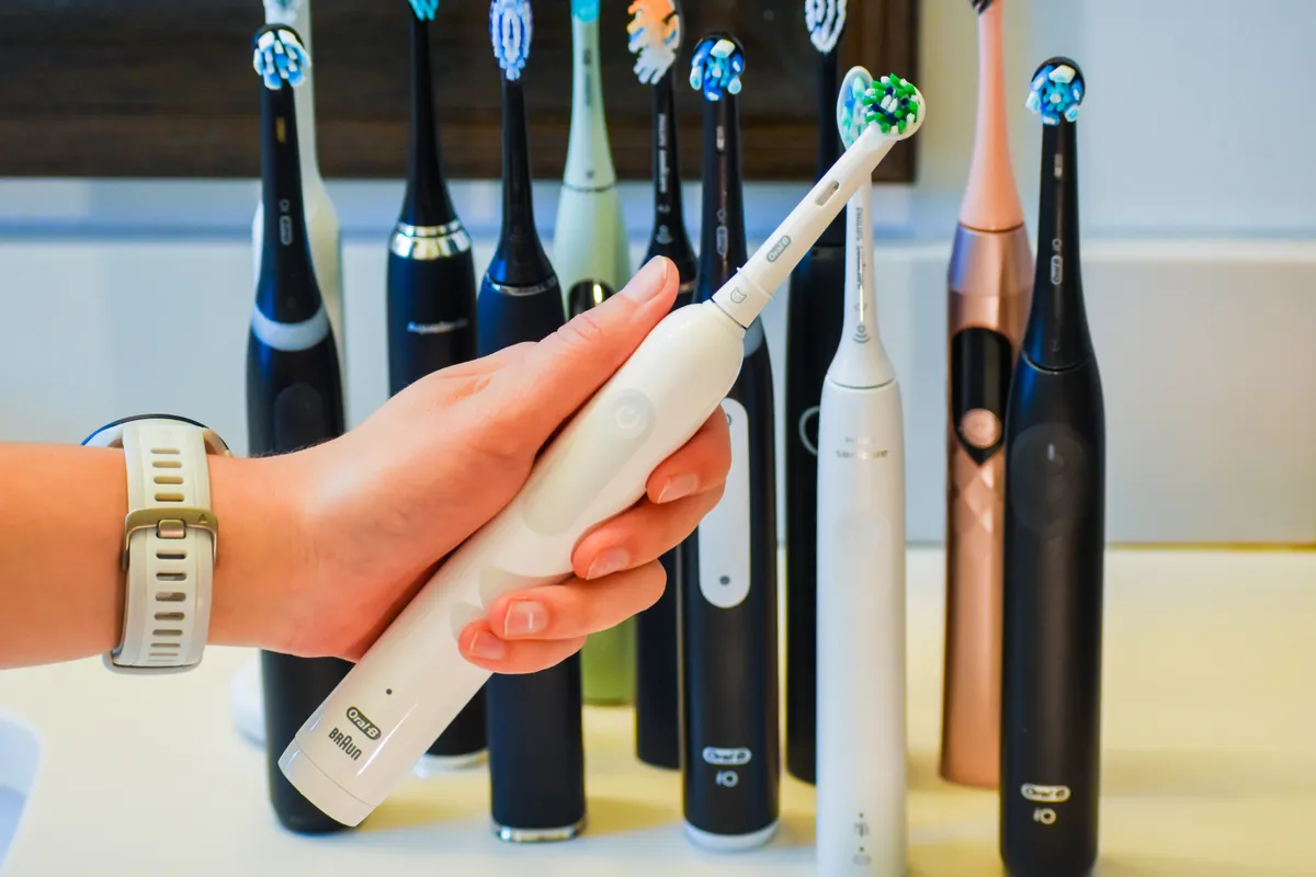 Лучшие электрические зубные щетки 