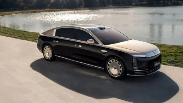 Huawei заявляет о создании батареи с запасом хода 2900 км и сверхбыстрой зарядкой.