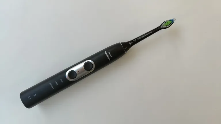 Philips Sonicare 6100 Protectiveclean-1