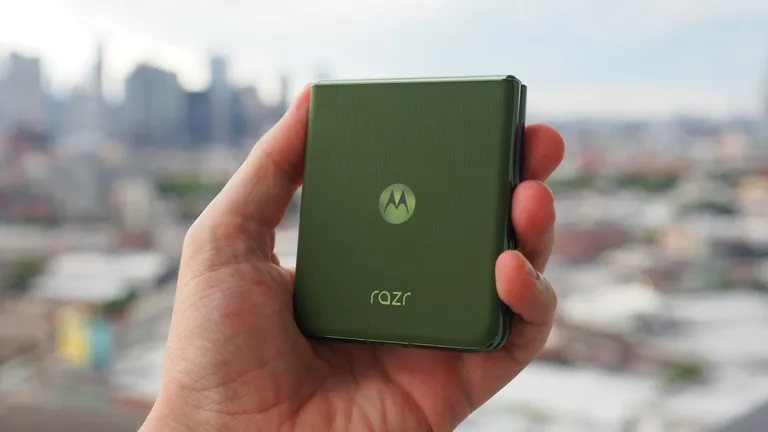 Motorola Razr 50 Ultra / Razr-2