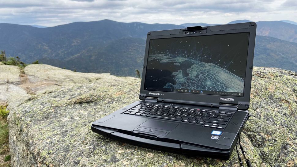 Лучшие ноутбуки с яркими экранами-2