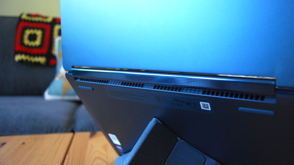 ASUS Zenbook Duo vs Lenovo Yoga Book 9i-13