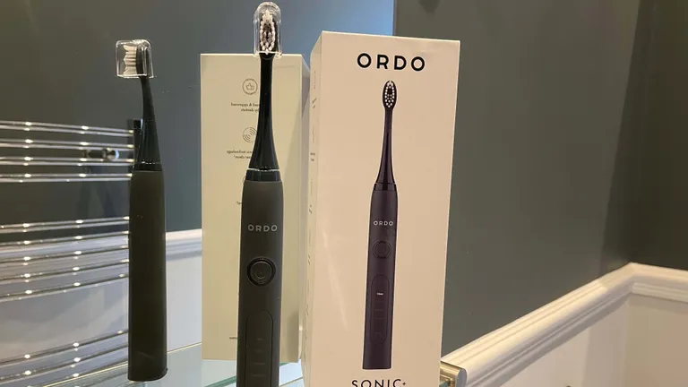 Ordo Sonic Electric Toothbrush-1
