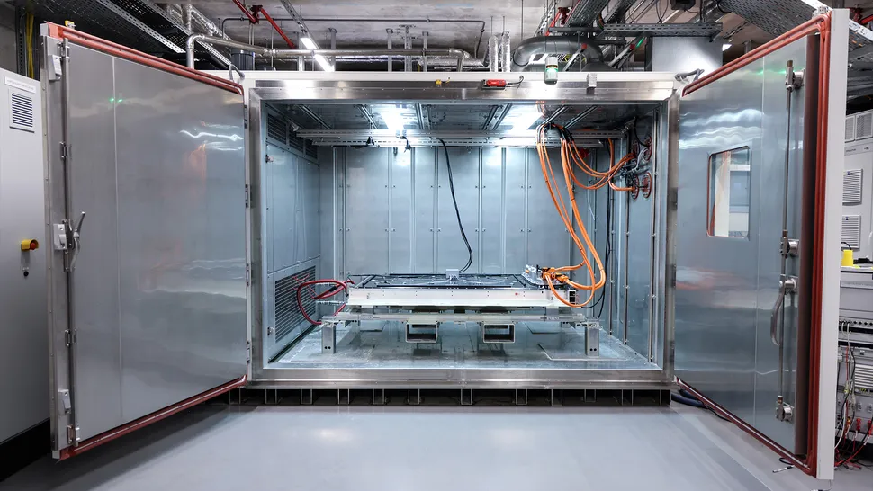 Huawei заявляет о создании батареи с запасом хода 2900 км и сверхбыстрой зарядкой-2