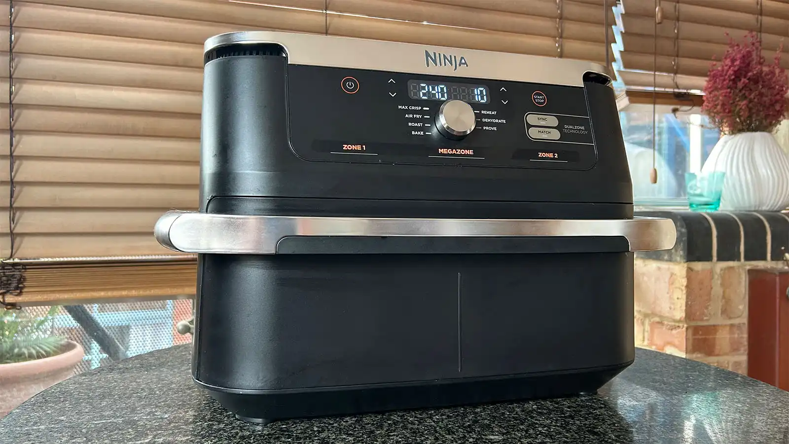 Ninja Foodi DualZone FlexDrawer