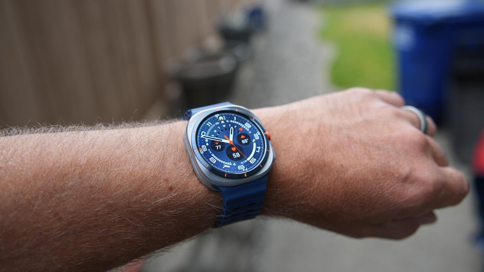 Купил Galaxy Watch Ultra 2025 — но советую вам другую модель