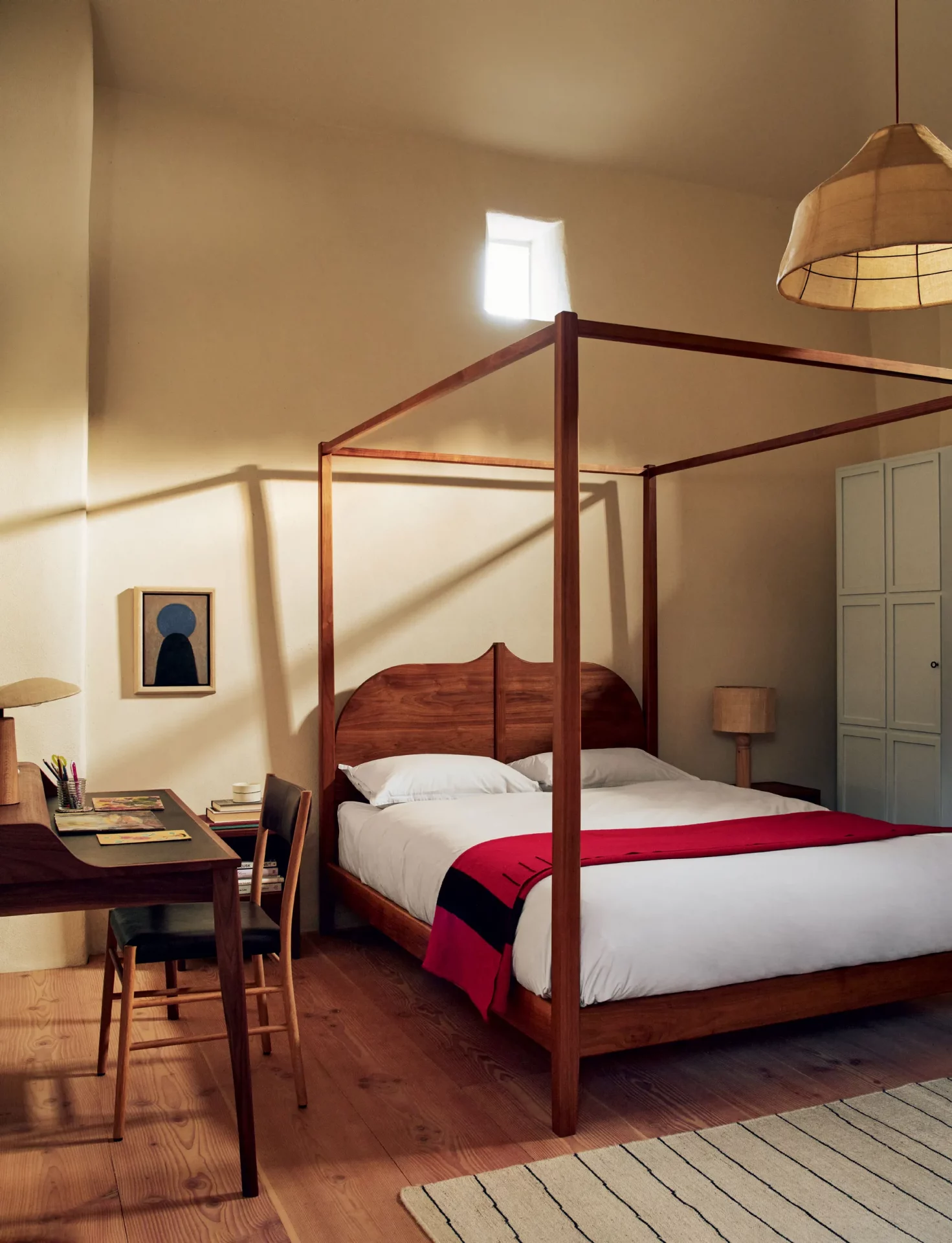 23 идеи яркого освещения спальни для любого дома