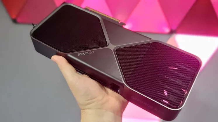 Nvidia GeForce RTX 5090-3