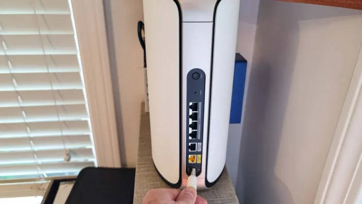 Netgear Orbi RBE973-4