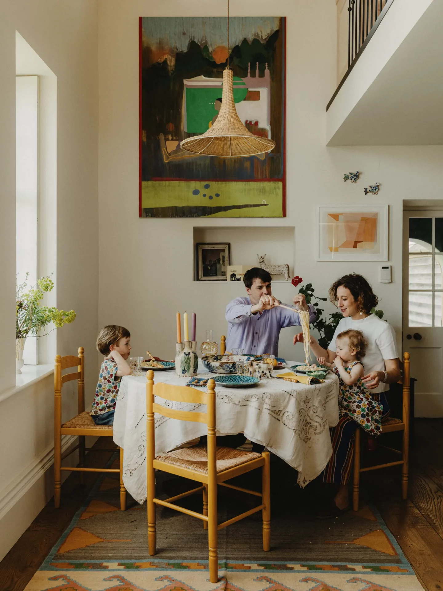 Эксцентричная пара превратила сторожевой домик в творческое пространство