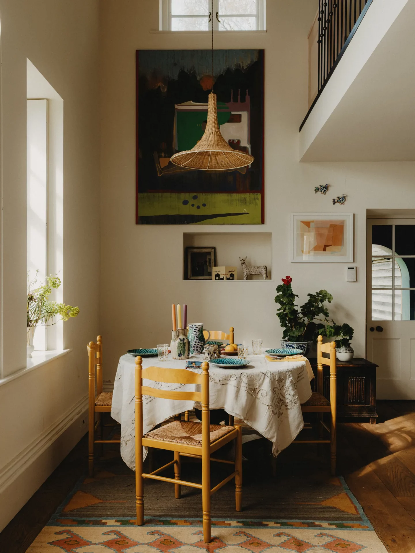 Эксцентричная пара превратила сторожевой домик в творческое пространство