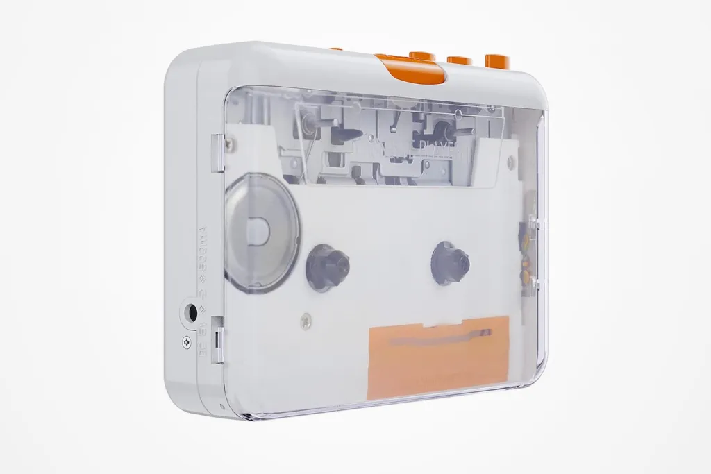 Кассетные магнитофоны: ностальгия или новый тренд? картинка Docooler Portable Cassette Player