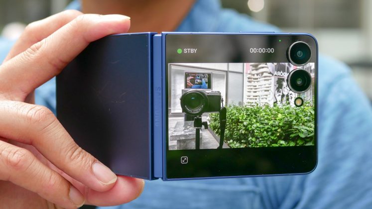 Samsung Galaxy Z Flip 7