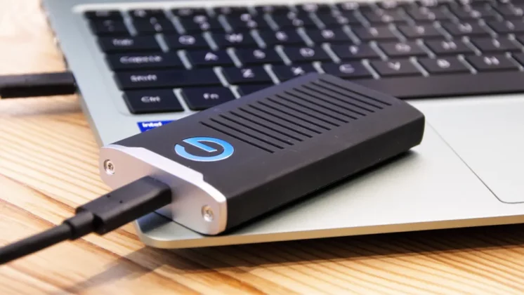 SanDisk Professional G-Drive-4