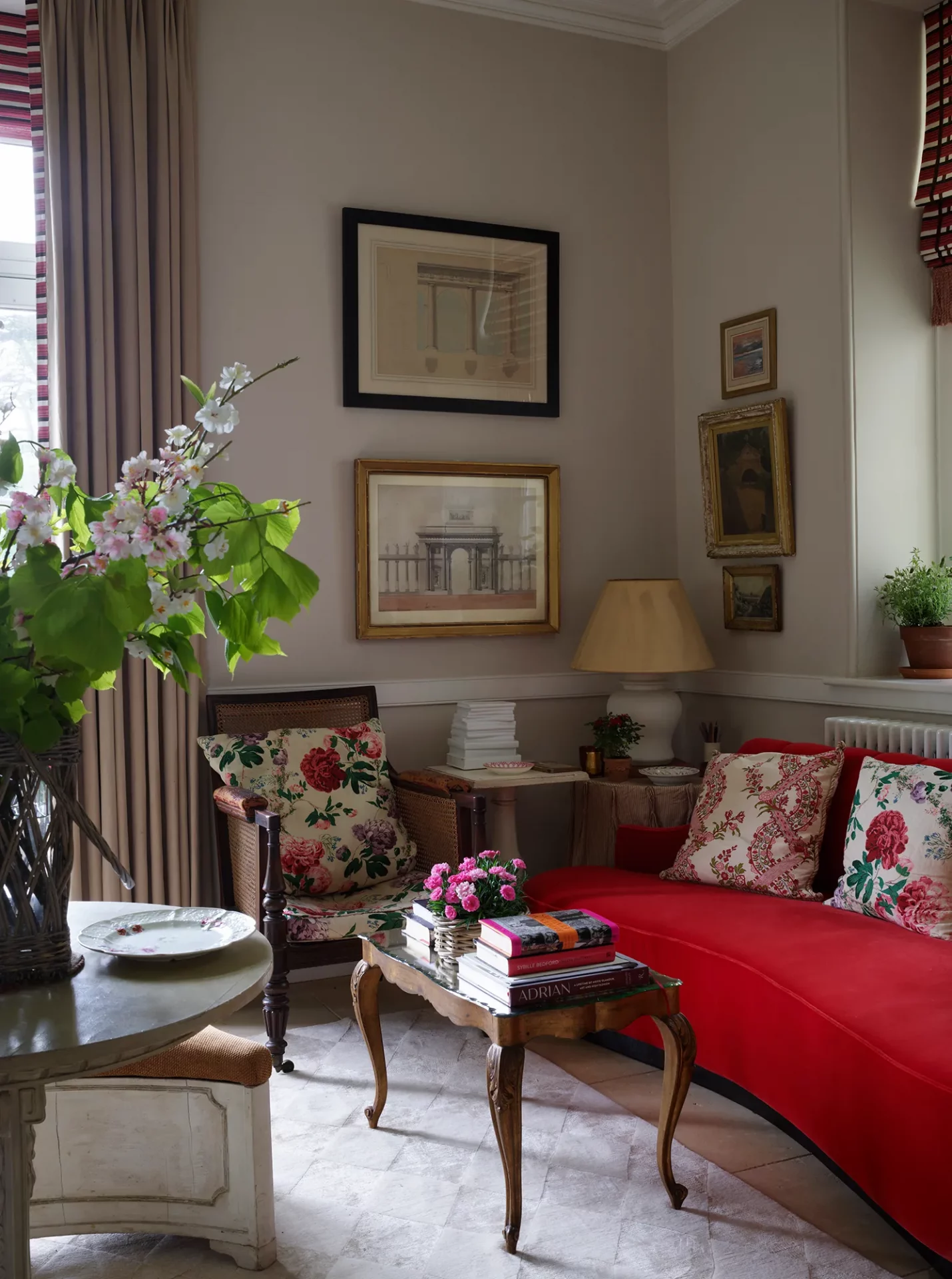 Советы по оформлению гостиной-5