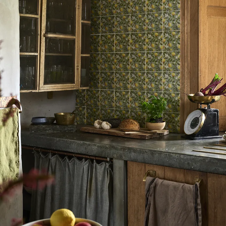 6 способов создать на кухне атмосферу ностальгии — и это секрет того, как сделать ваше пространство по-настоящему уютным