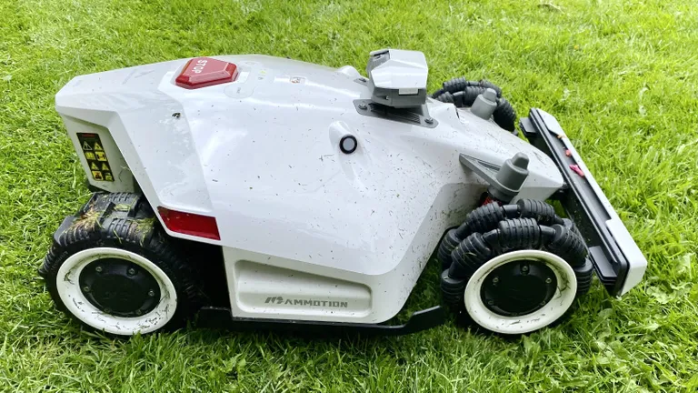 Mammotion LUBA 2 AWD