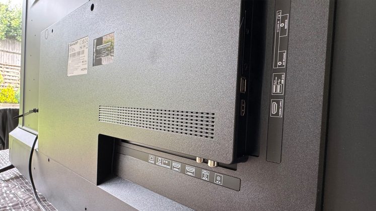 Это не OLED, но это лучший дешёвый 70-дюймовый телевизор из тех, что мы тестировали