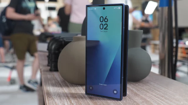 Samsung подтвердил тестирование батарей с кремниево-углеродной смесью для будущих Galaxy