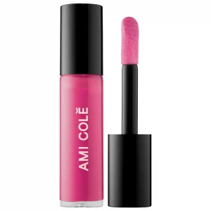 Сочные липкие масла — быстрый путь к пухлым губам.