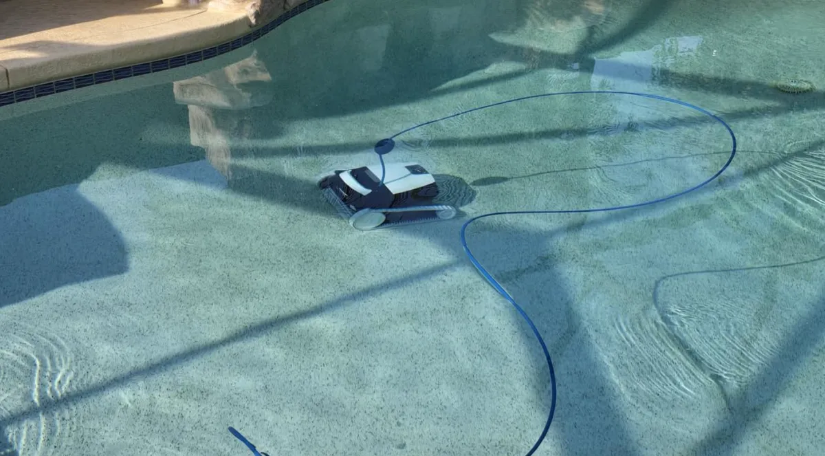 Лучшие пылесосы для бассейна-5