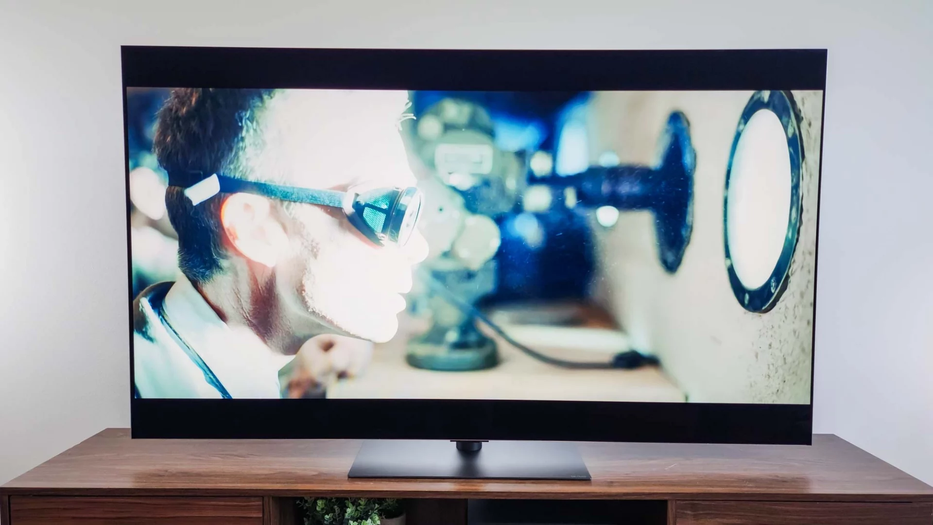 LG C5 против LG G5: кто король OLED-телевизоров?