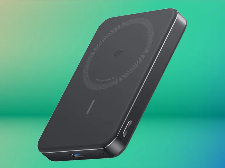 Anker MagGo power bank