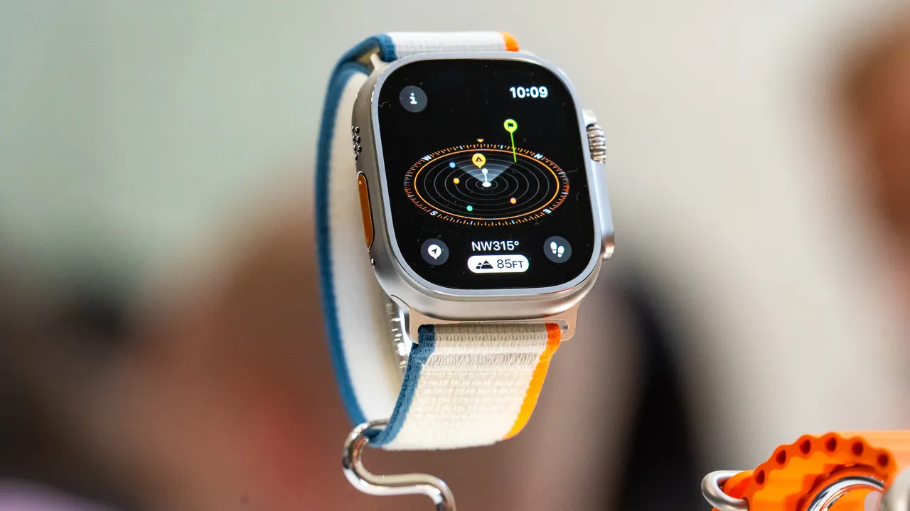 Apple Watch Ultra 2 против Watch Ultra пора обновляться?