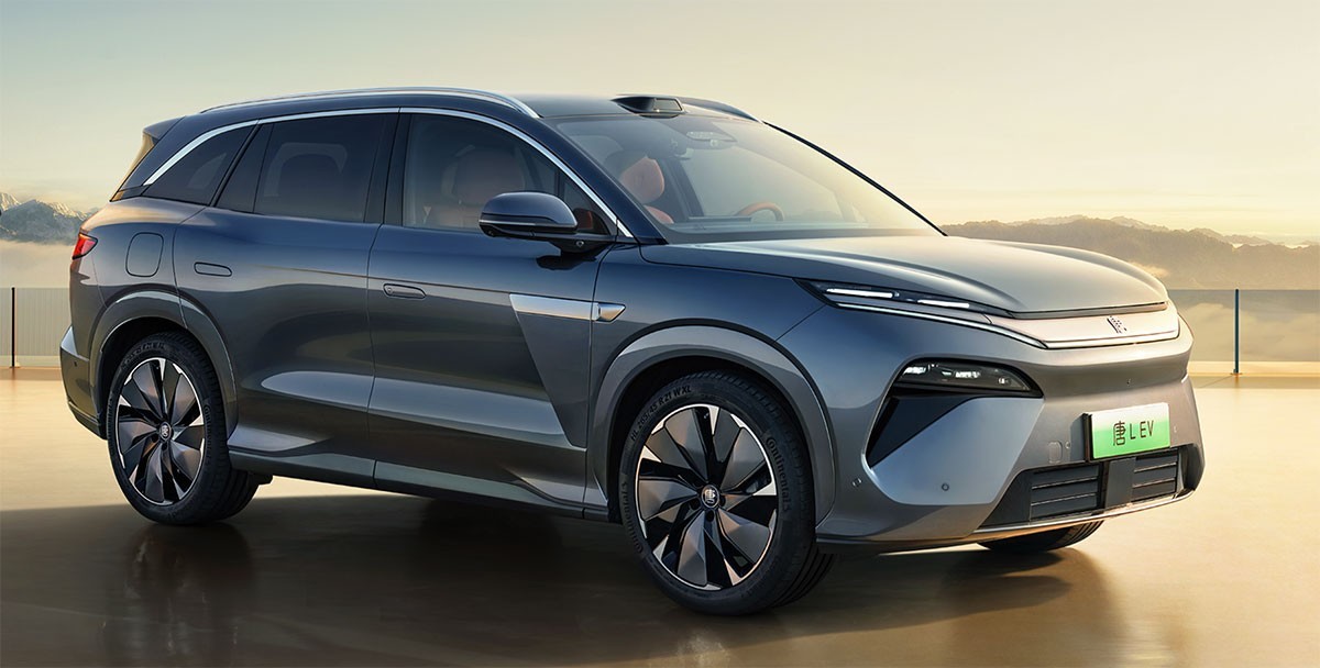 автомобиль