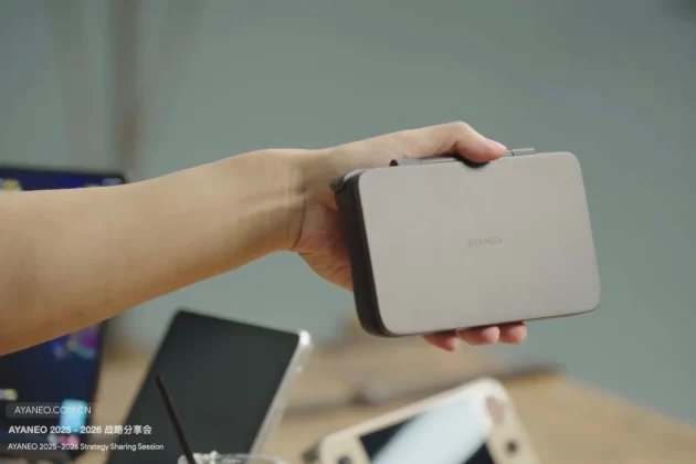 Эта портативная игровая консоль на Android выглядит как современная Nintendo 3DS, но будет ли она так же хороша?