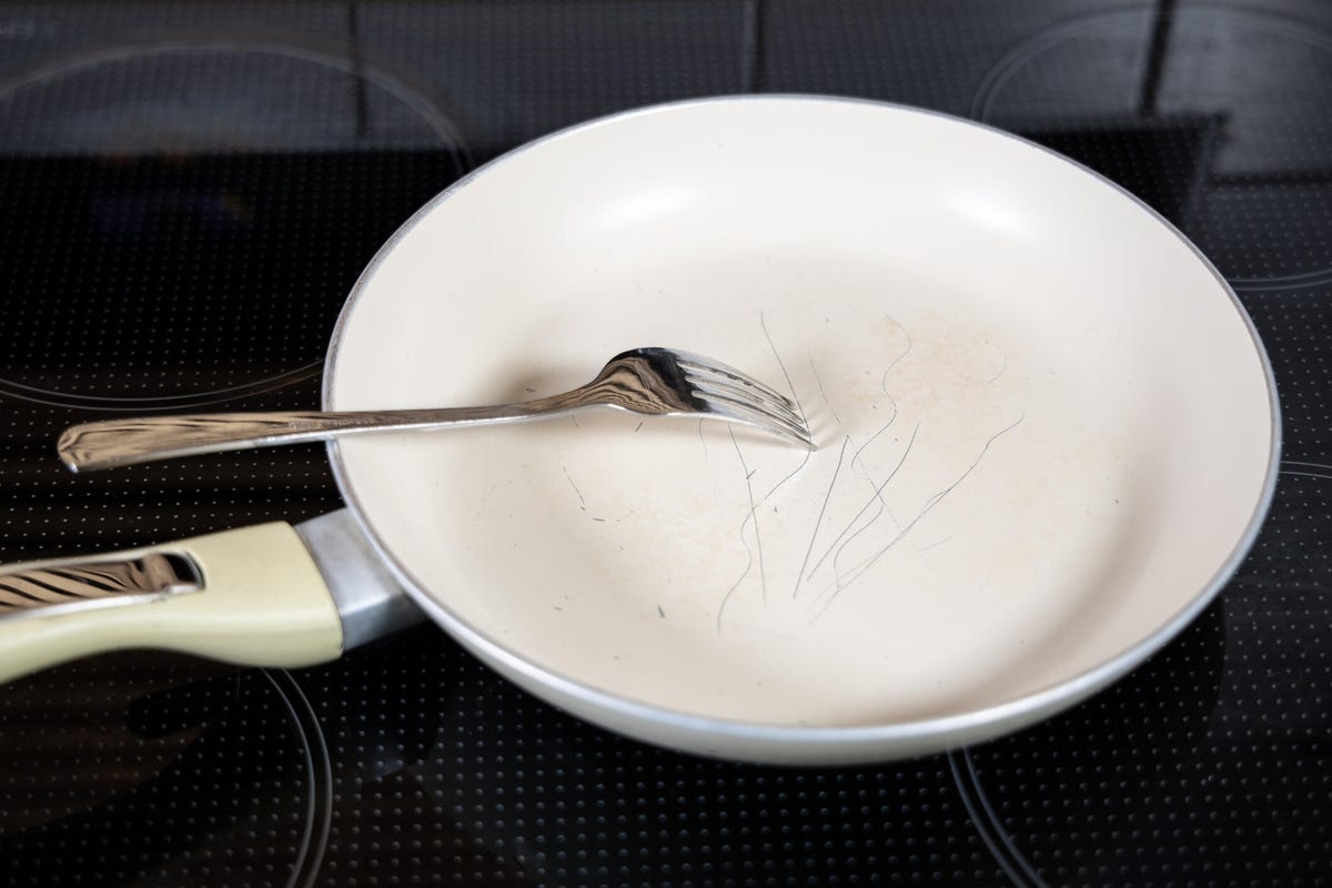 Этот набор посуды изменит вашу готовку: выбор экспертов картинка Выбор правильного материала посуды