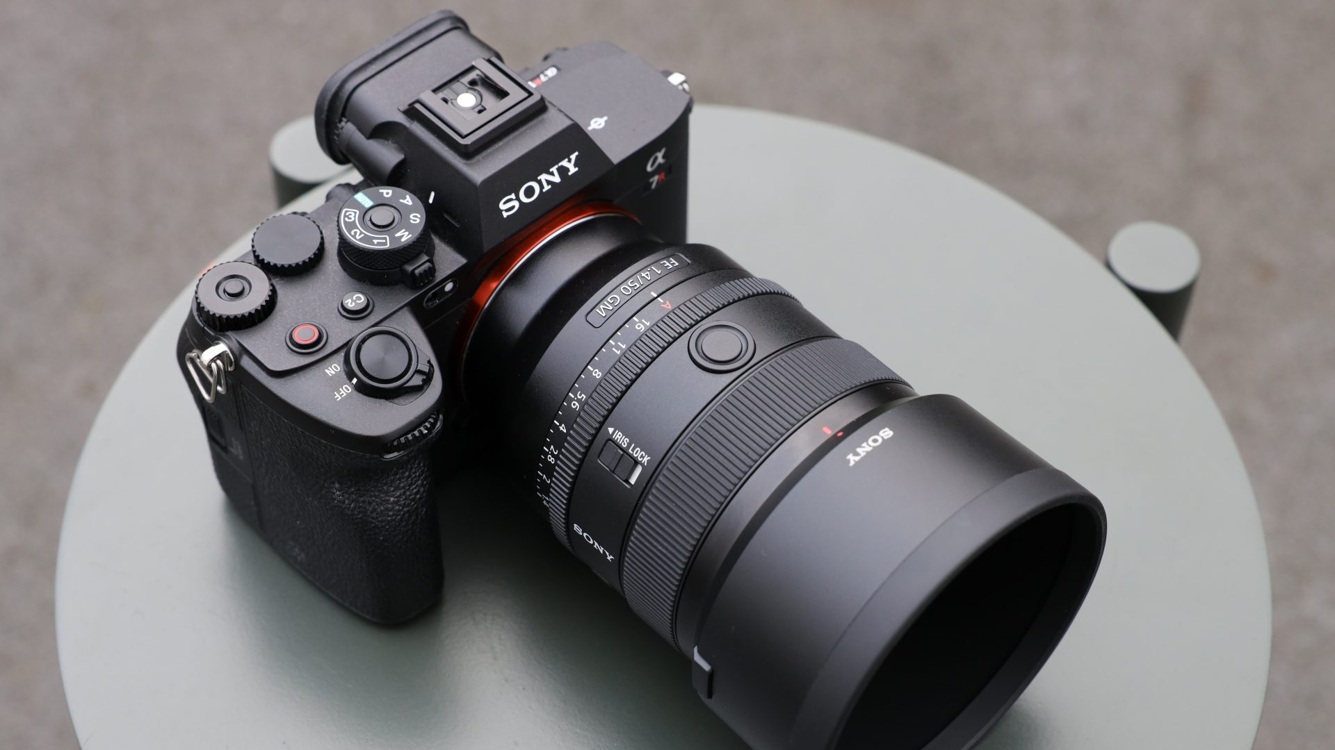 Объективы для Sony A7C