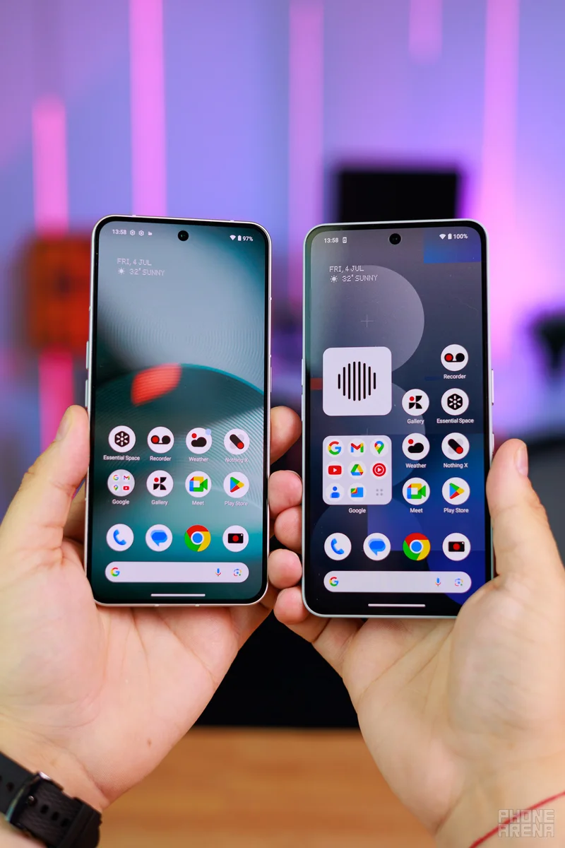 Nothing Phone (3) vs Nothing Phone (3a) Pro: флагман против середнячка