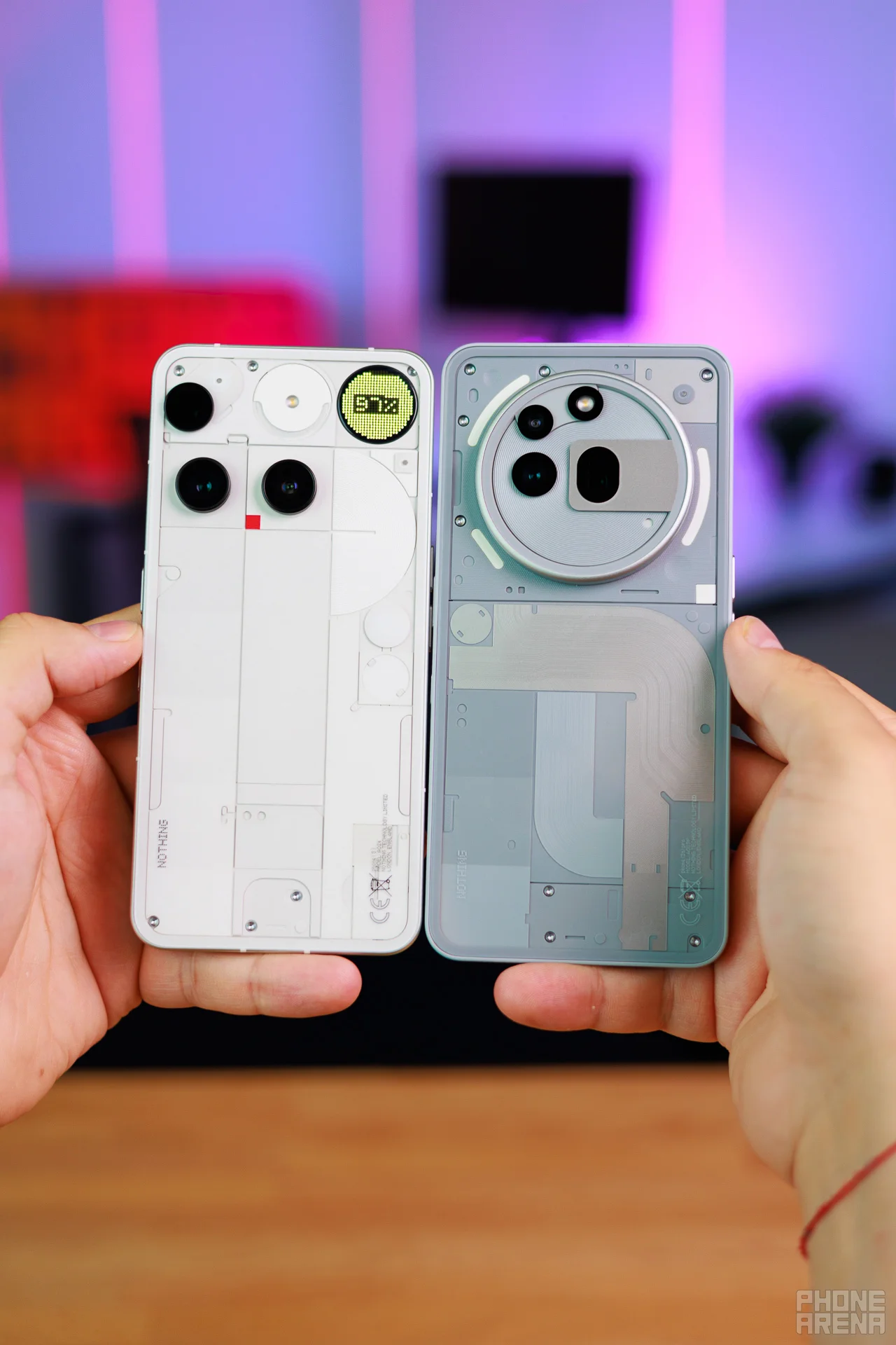 Nothing Phone (3) vs Nothing Phone (3a) Pro: флагман против середнячка