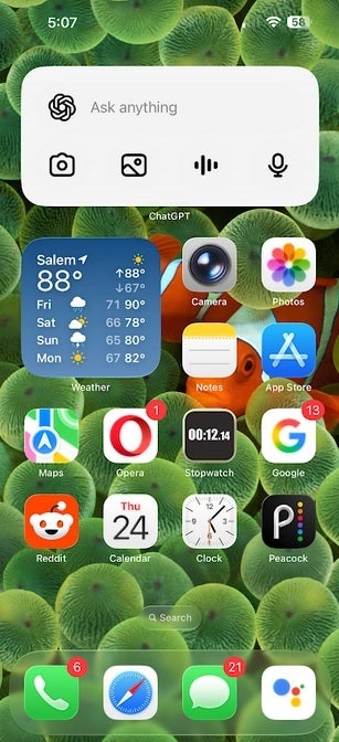 Apple выпускает публичную бета-версию iOS 26 с Liquid Glass