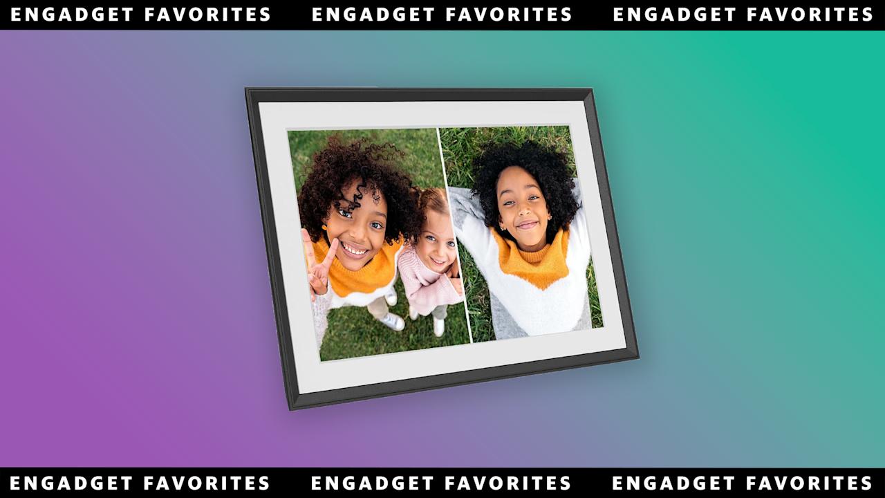 Цифровая фоторамка Aura Carver