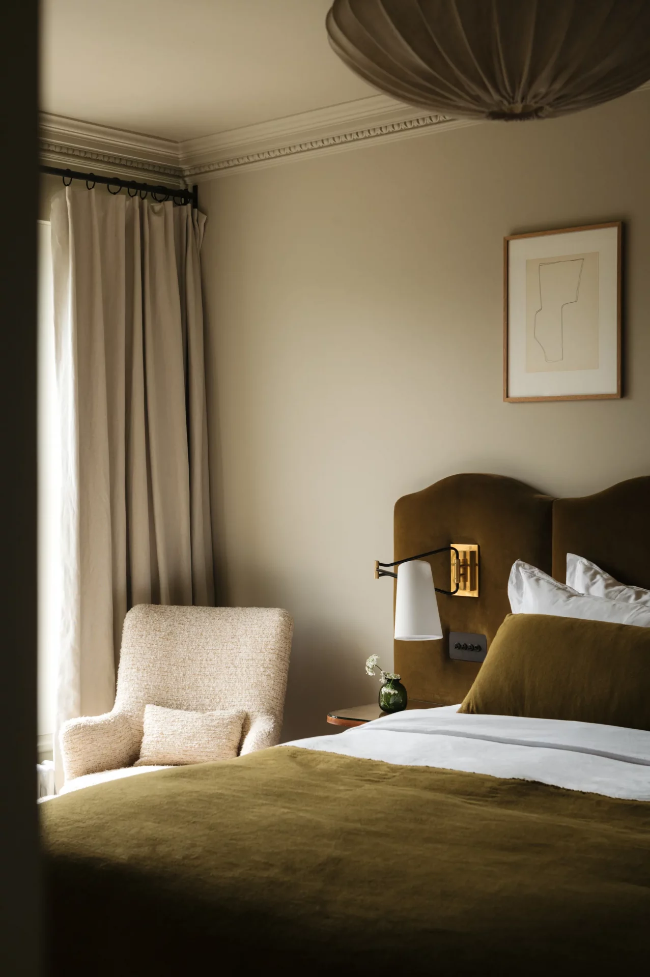 23 идеи яркого освещения спальни для любого дома