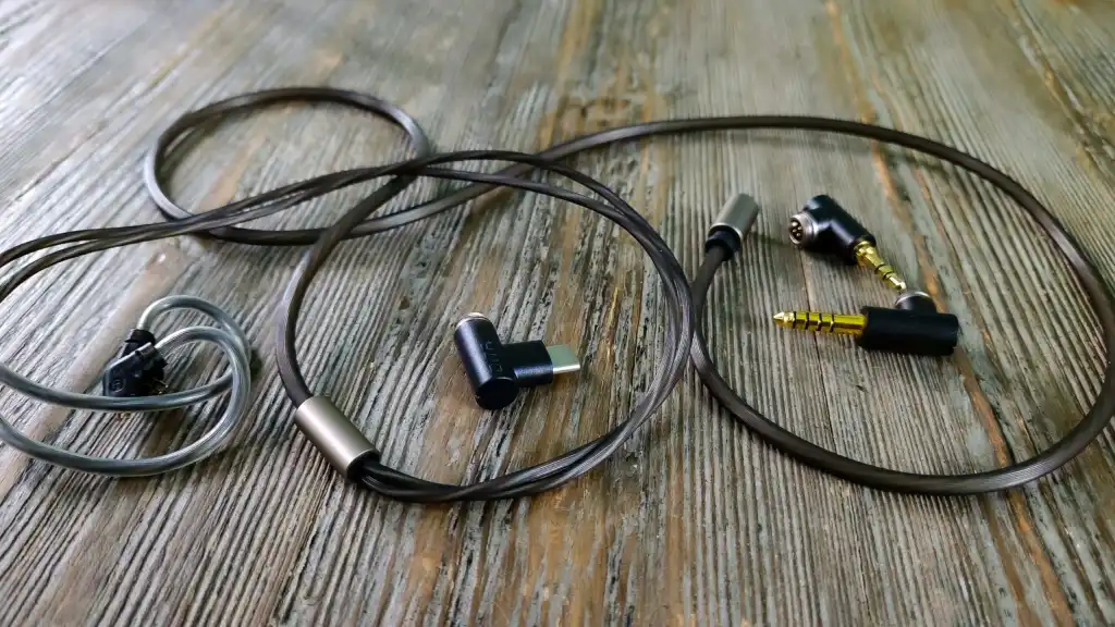 Обзор Dita Audio Mecha: титановое совершенство картинка Dita Audio Mecha