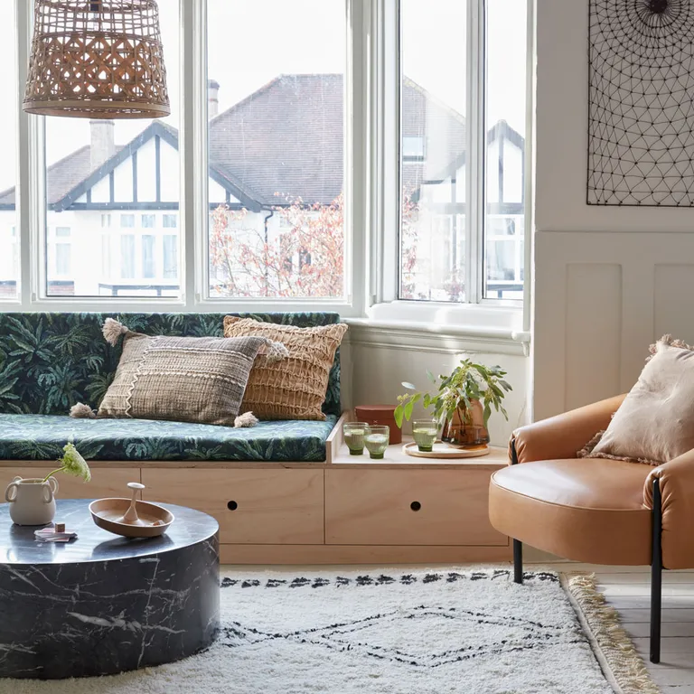 Диван для маленькой гостиной