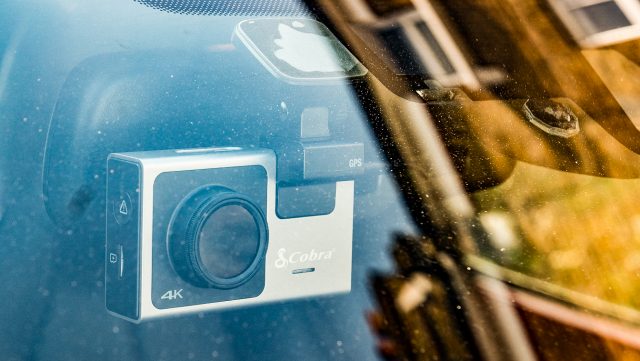 двухканальный видеорегистратор