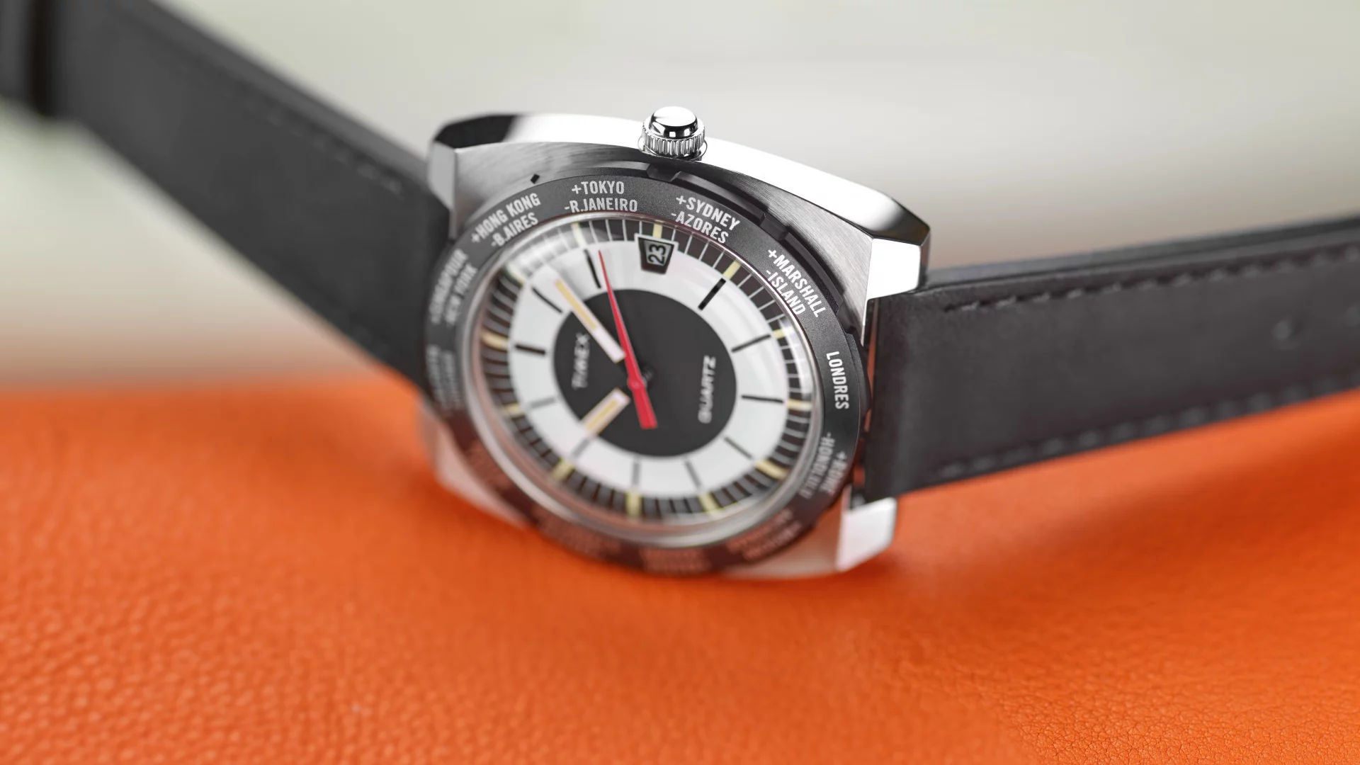 Новые Timex — возвращение к эпохе реактивных самолётов 1970-х