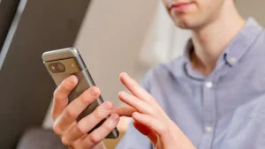 eSIM — тихая революция: как одна микросхема меняет мобильную связь